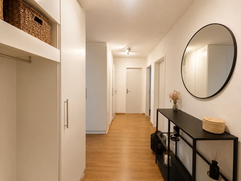 BEFRISTET: 01.10. - 31.12.2026: Möblierte 3.5-Zimmer-Wohnung mit Balkon in Risch-Rotkreuz (10)