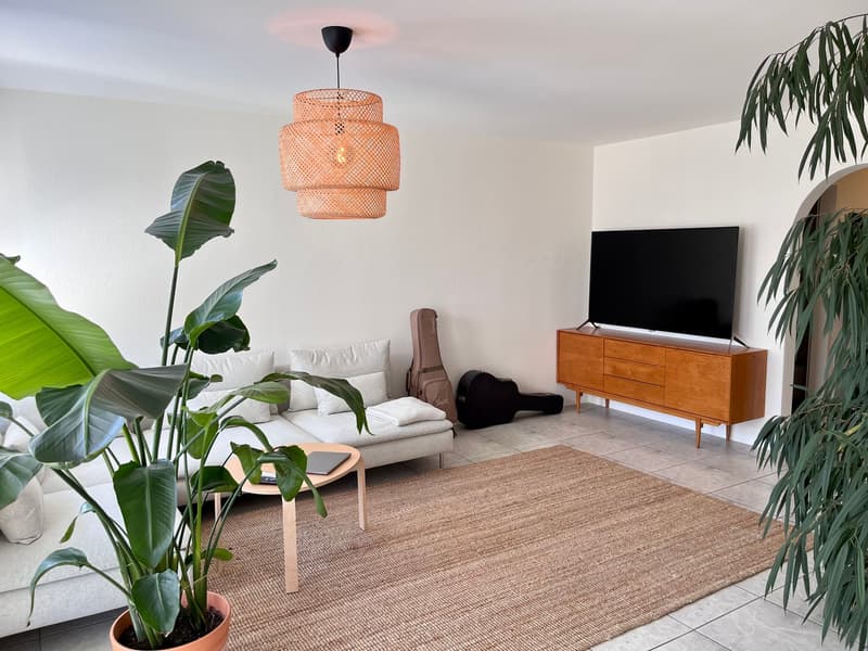 AB 01.11.2026 / 3.5-Zimmer-Wohnung an bester Lage im Kanton Zug / unbefristet (1)