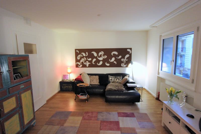 BEFRISTET: 01.02.2027 bis 30.06.2027: Möblierte 4-Zimmer-Wohnung mit Balkon und Stadtblick (8)