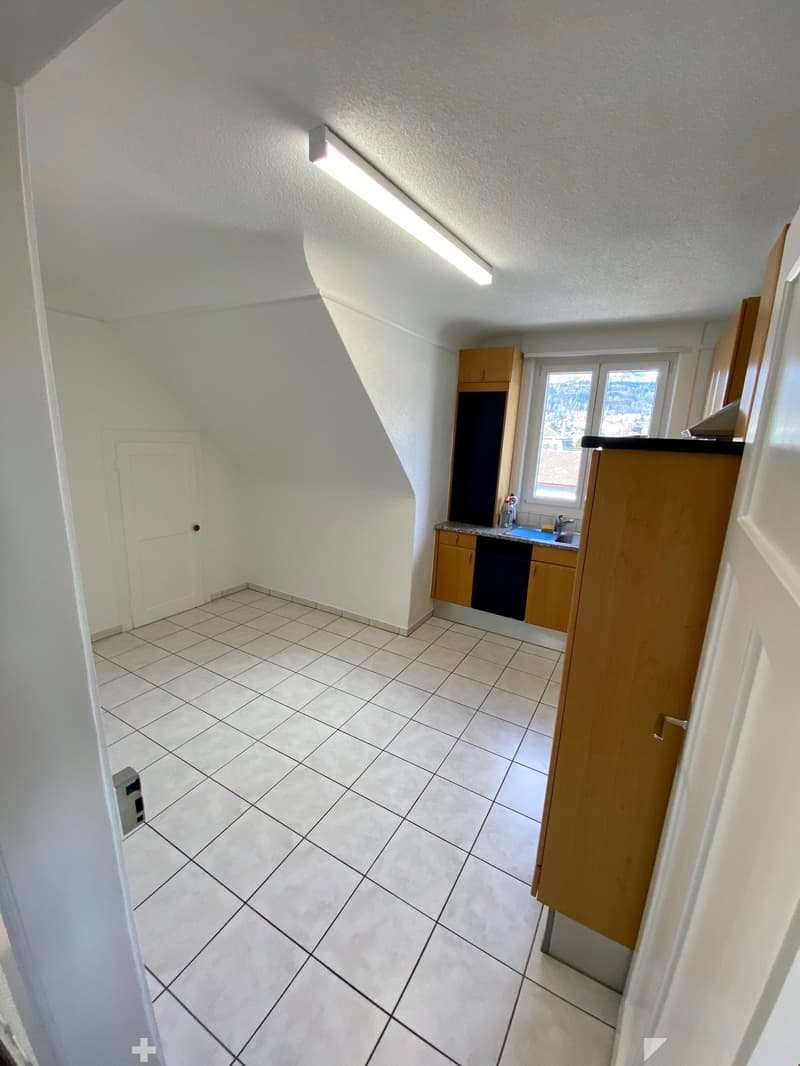 Schöne 2.5 Zimmerwohnung Biel/Bienne (6)
