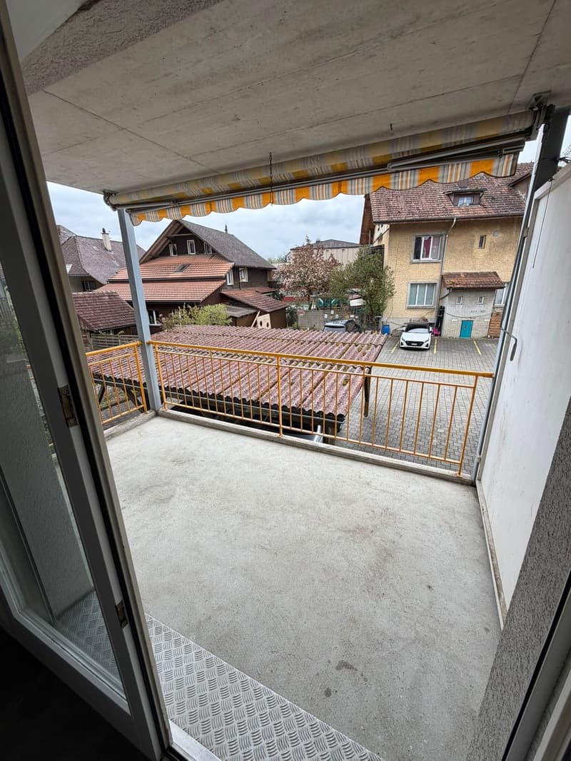 Helle 4-Zimmer-Wohnung mit Gartensitzplatz + Balkon (14)