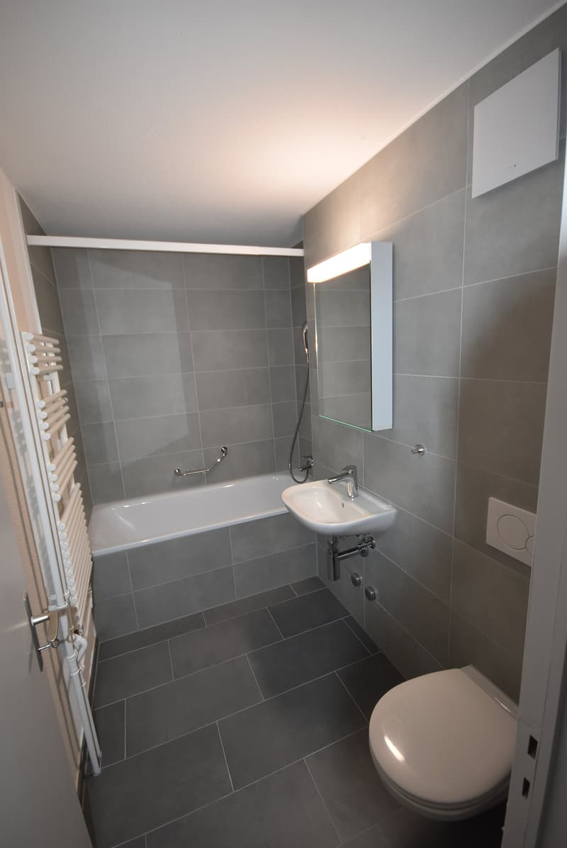 Helle 4-Zimmer-Wohnung mit Balkon in Hindelbank (2)