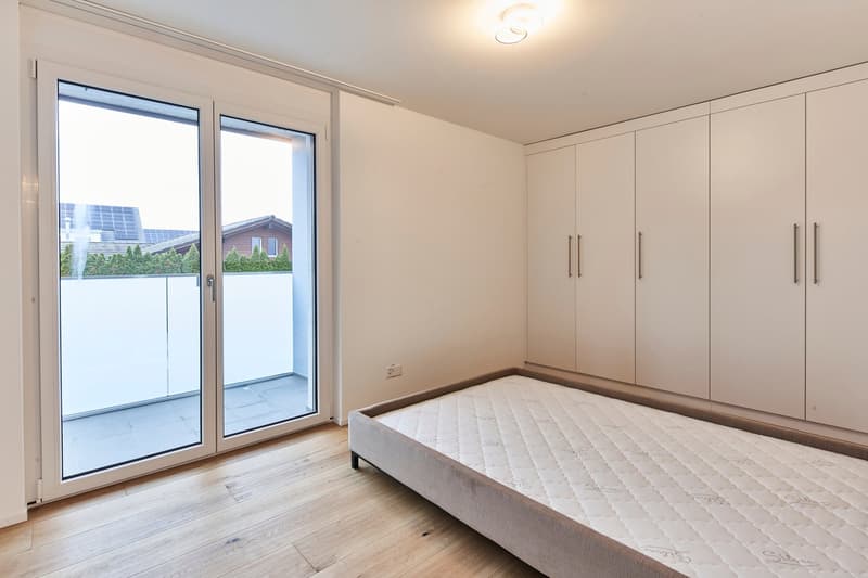 Letzte Obergeschosswohnung mit direktem Liftzugang & Einbauschränken (18)