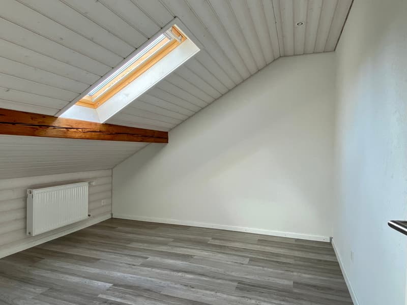 Grosszügige 6-Zimmer-Wohnung mit Garten und Balkon in Melchnau (8)