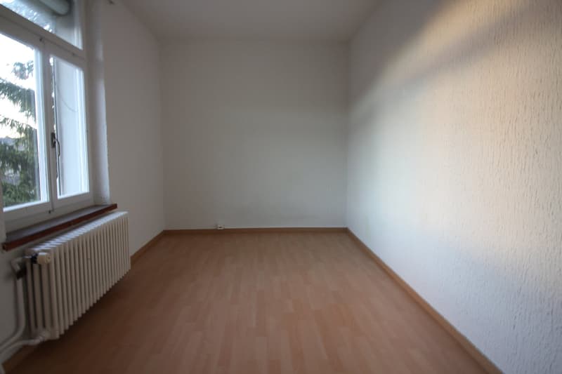 Günstige 4.5-Zimmerwohnung mit Balkon in St. Gallen-Neudorf (5)
