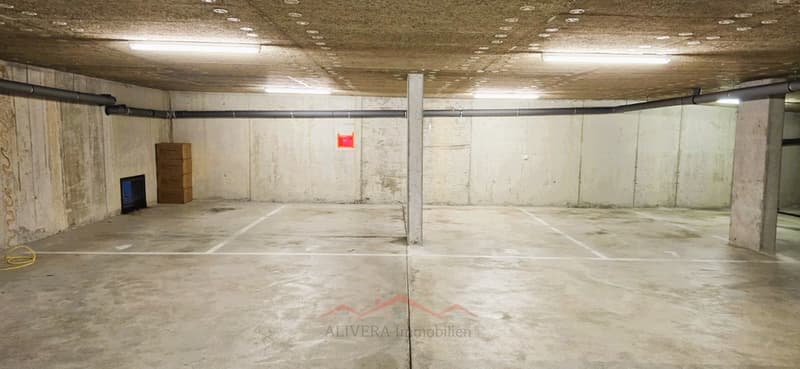 Einstellhalle UG