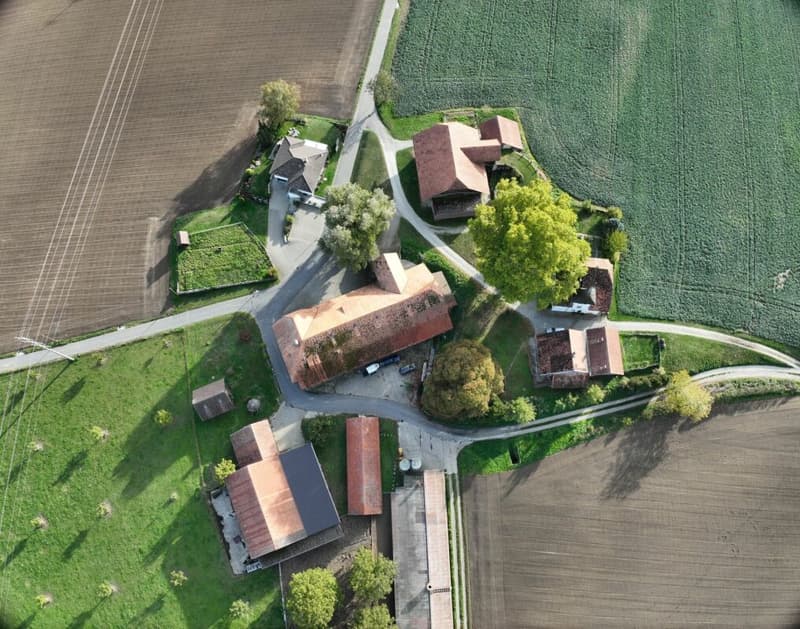 6.5-Zimmer-Wohnung in einem Bauernhaus (2)
