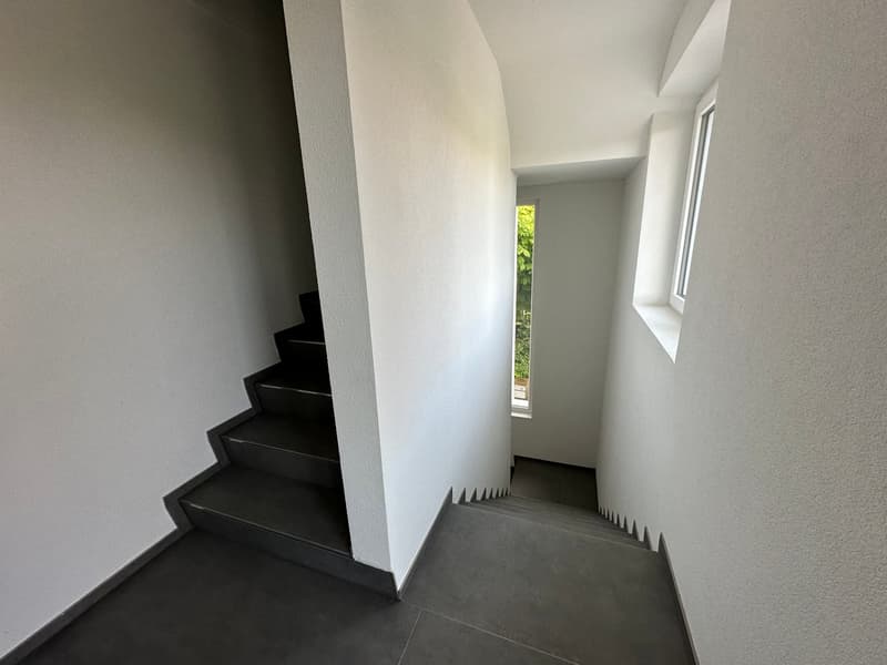 Erstbezug nach Renovation: Charmante 3.5-Zimmer-Wohnung im Herzen von Heinrichswil SO (9)