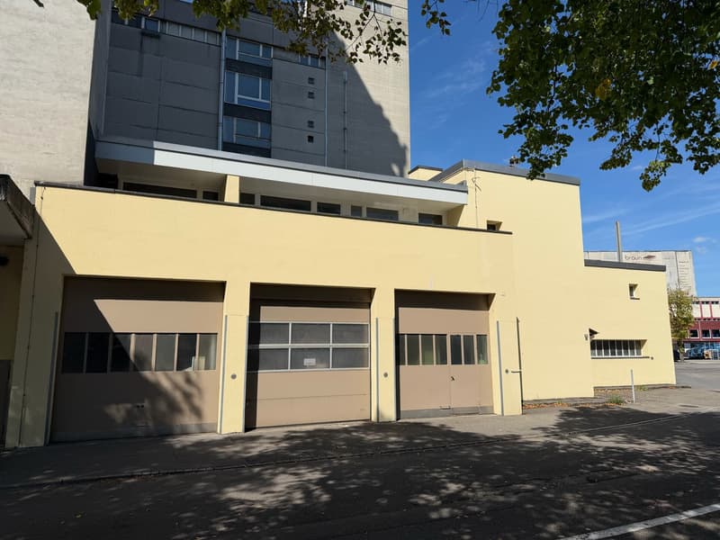 Gewerbefläche am Bahnhof Gossau in Rohbaumiete (5)