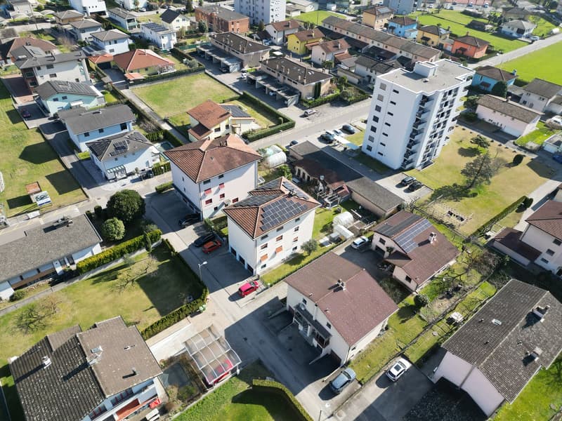 Villetta libera tre lati con terreno a Biasca (14)