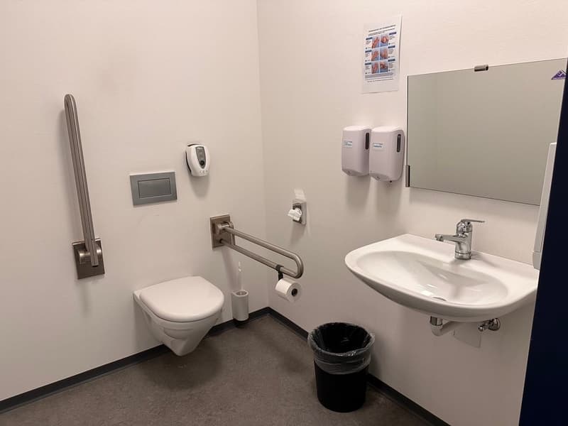 Zus. Toilette