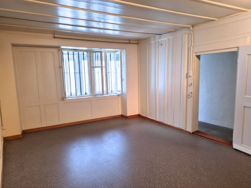 Buero_1._Stock_Archiv_Fensteransicht.png