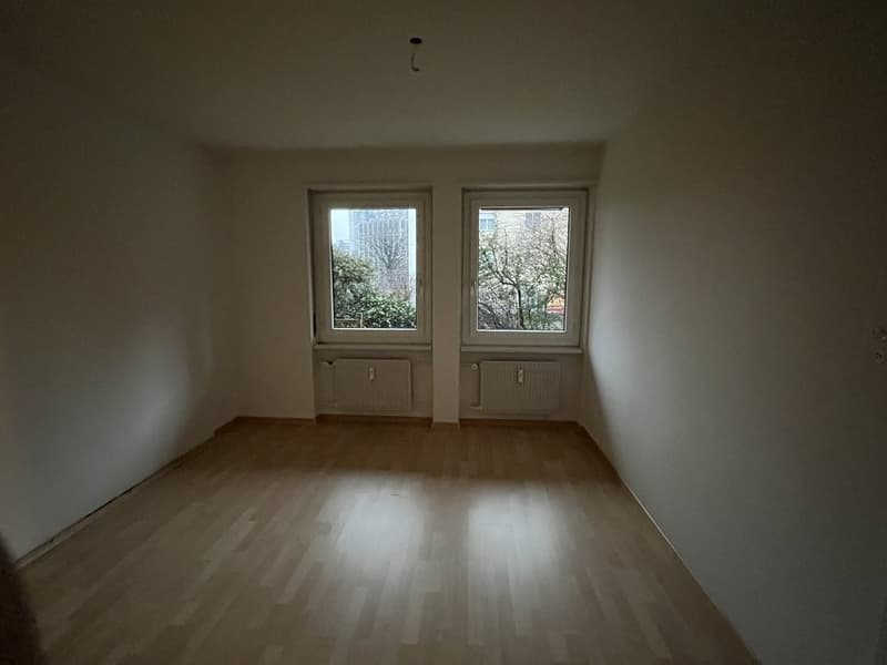 Parterre Wohnung mit Terrasse zu vermieten (3)