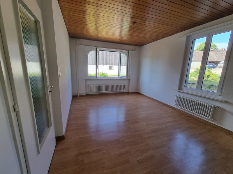 Charmante 3-Zimmer-Wohnung im ruhigen Kallnach (3)