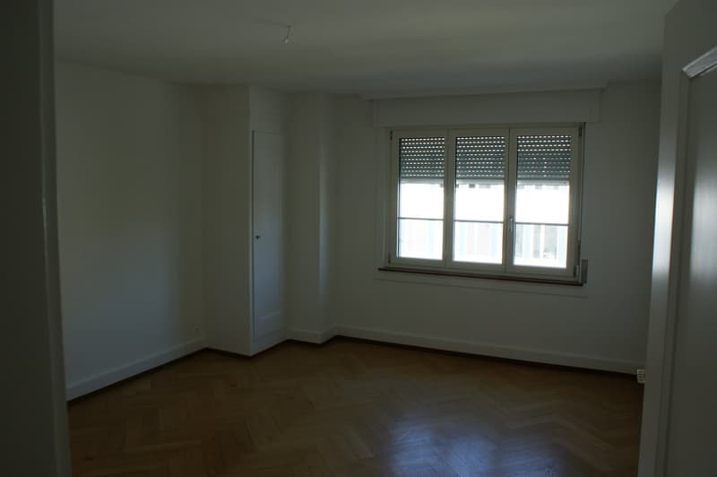 Moderne 3.5-Zimmer-Wohnung mit Balkon und schöner Aussicht in Bern (11)