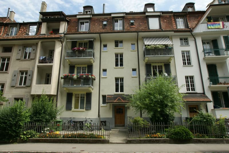 Charmante 2.5-Zimmer-Wohnung mit Balkon im Breitenrain-Quartier, Bern (1)