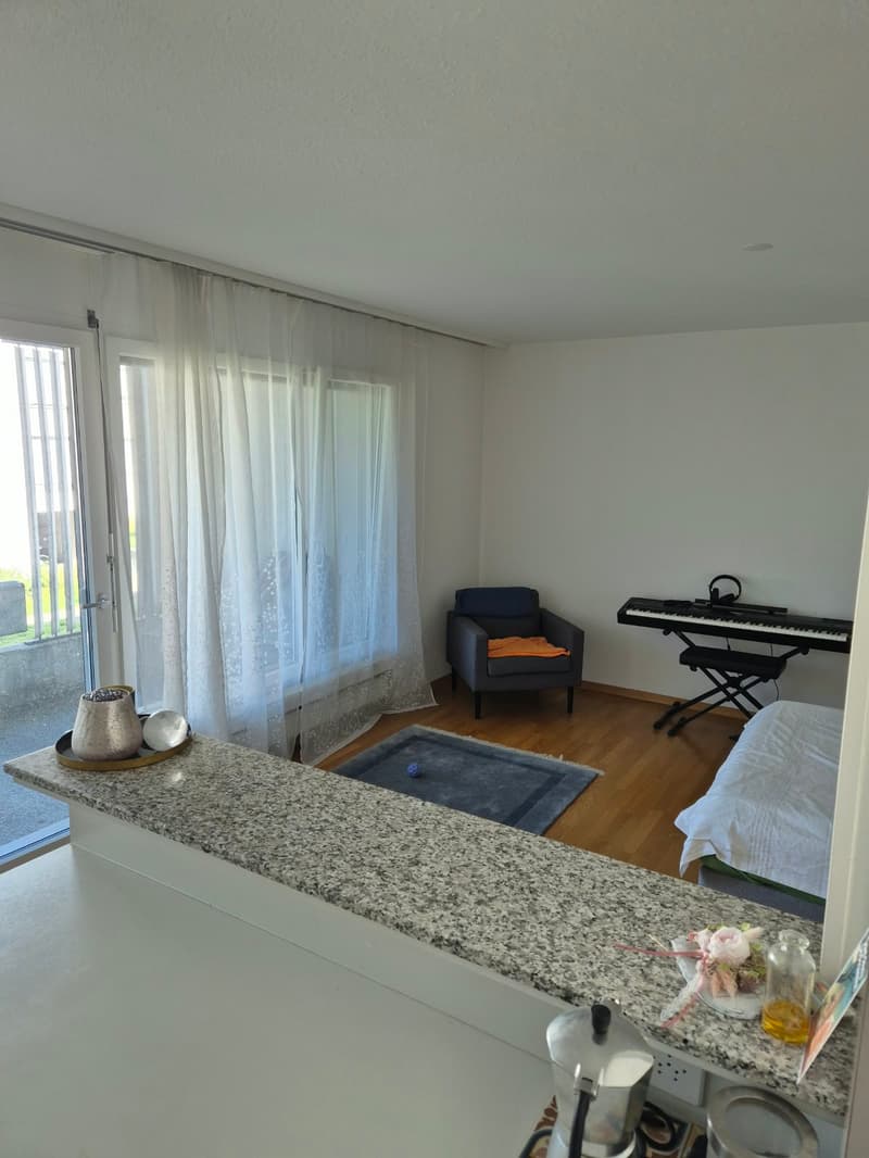 Helle 1.5-Zimmer-Wohnung mit Balkon an der Breichtenstrasse 11 in 3074 Muri b. Bern (7)