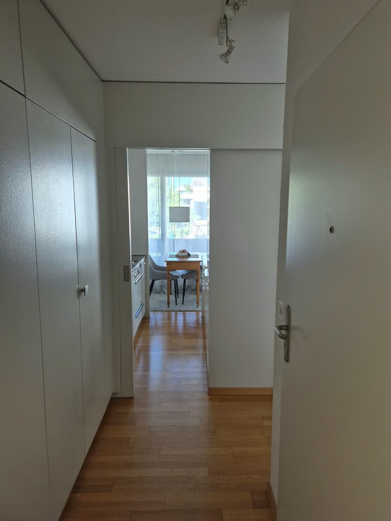 Helle 1.5-Zimmer-Wohnung mit Balkon an der Breichtenstrasse 11 in 3074 Muri b. Bern (10)
