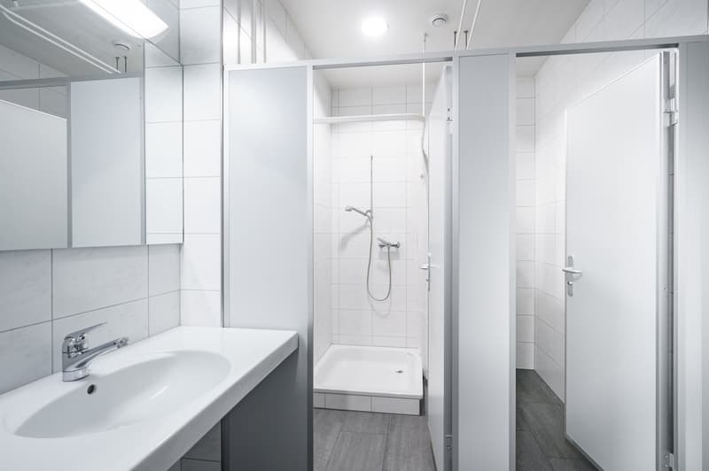 Arbeiten am See ! Gewerbeflächen 1-10 Zimmer ausbaubar (13)