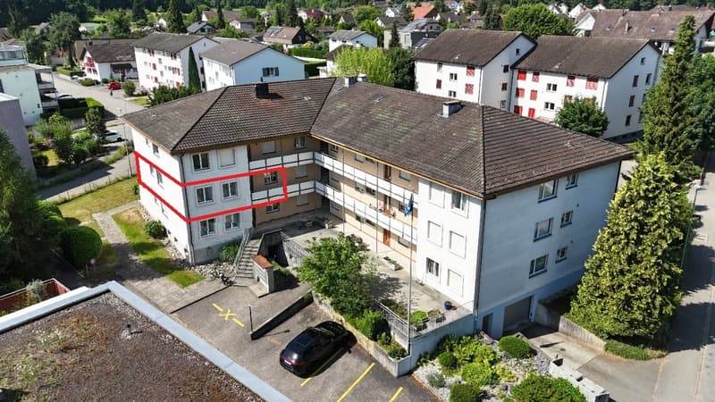 Charmante 5.5-Zimmer-Wohnung im 1. OG in Hunzenschwil (1)