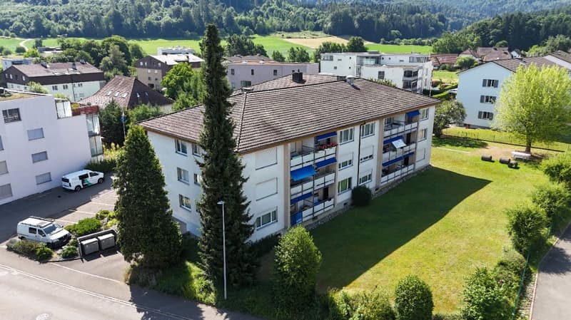 Charmante 5.5-Zimmer-Wohnung im 1. OG in Hunzenschwil (15)
