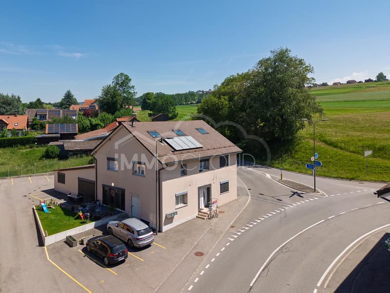 Immeuble de rendement rénové avec réserve de développement (10)