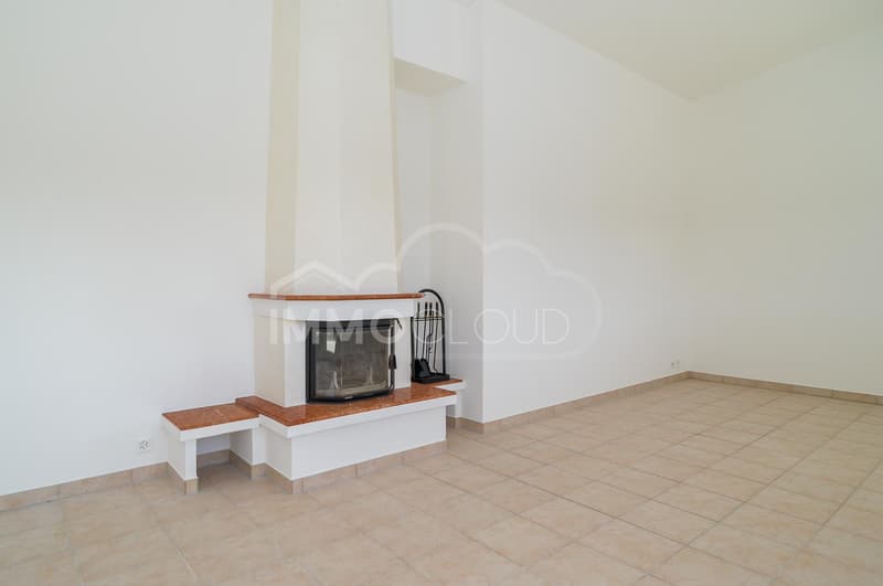Appartement lumineux au dernier étage ! (7)