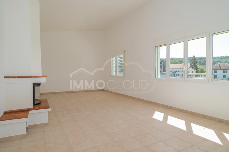 Appartement lumineux au dernier étage ! (2)