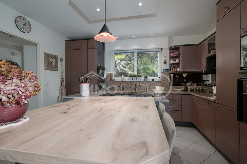 CHF 2'000.- offert sur les frais d'achat ! (4)