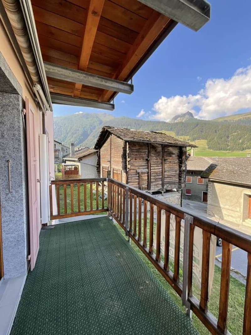 Appartement de 2.5 pièces à vendre dans le village de Liddes (2)