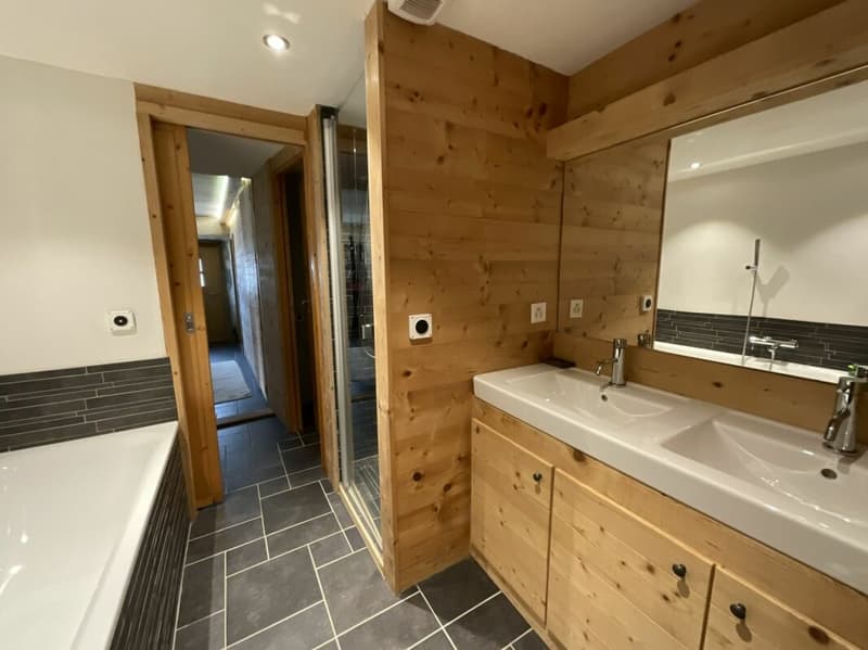 Charmante maison villageoise au coeur du village (25)