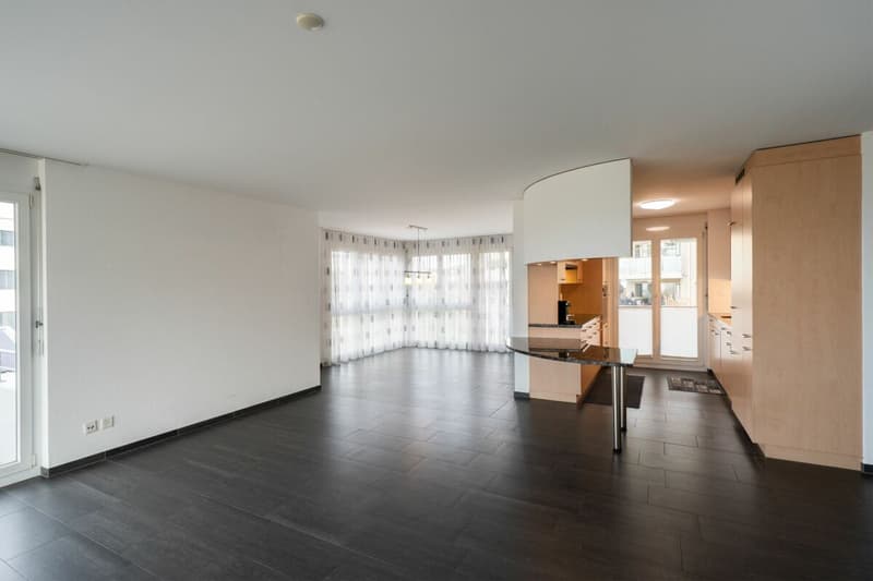 Appartement lumineux avec grand balcon et salle de loisirs dans un quartier familial (4)