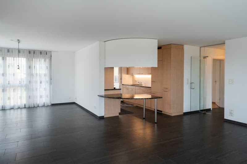 Appartement lumineux avec grand balcon et salle de loisirs dans un quartier familial (5)