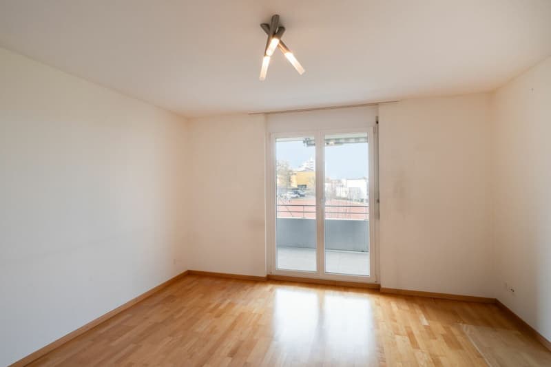 Appartement lumineux avec grand balcon et salle de loisirs dans un quartier familial (9)