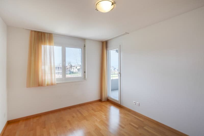 Appartement lumineux avec grand balcon et salle de loisirs dans un quartier familial (8)