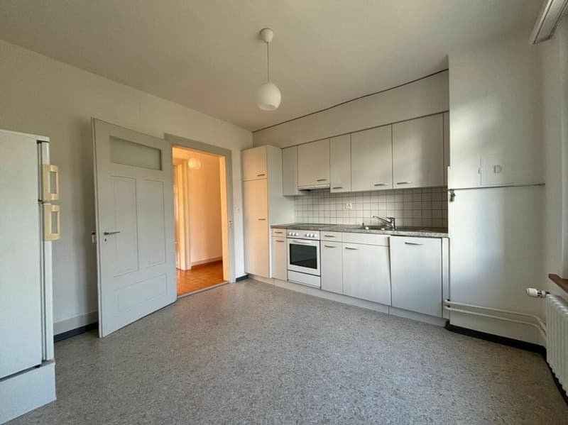 Schöne Dachwohnung im Dorfkern (4)