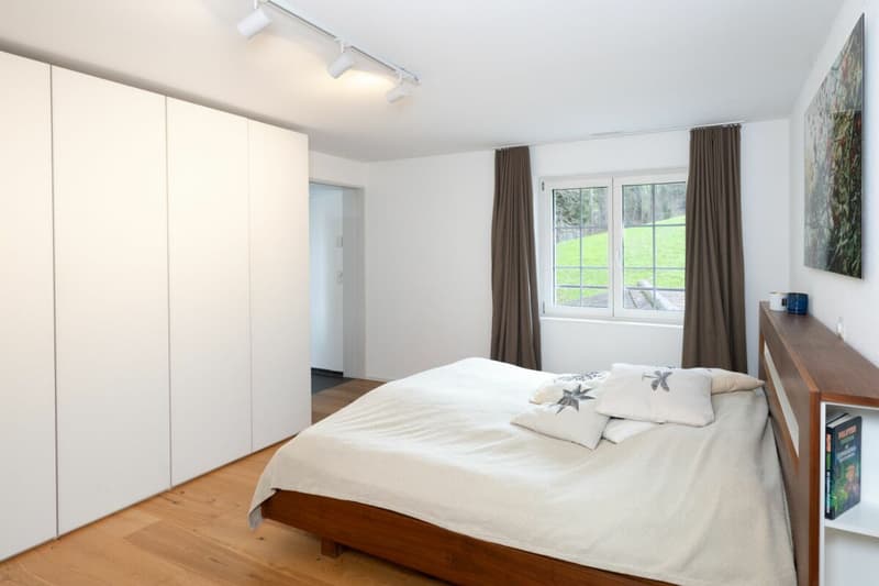 Wunderschönes, modern ausgebautes  Einfamilienhaus mit absoluter Privatsphäre und Seesicht (12)