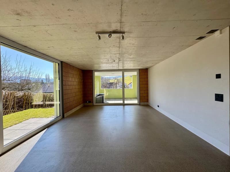 A LOUER ? Superbe appartement avec encadrement de 2.5 pièces de 63 m² ? lumineux, avec ascenseur et sans seuil (4)