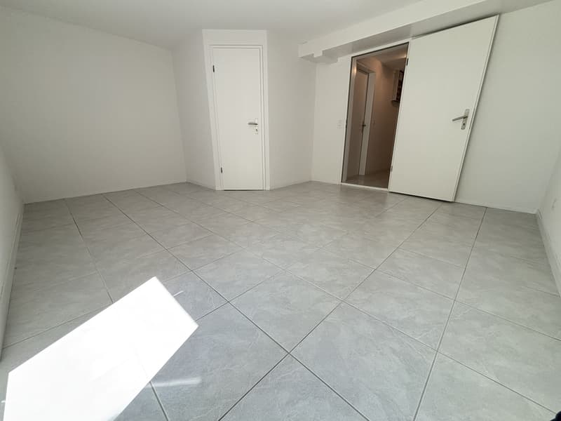 Modernes, frisch renoviertes 4½-Zimmer-Reihenfamilienhaus mit Garten in Pieterlen zu vermieten (20)