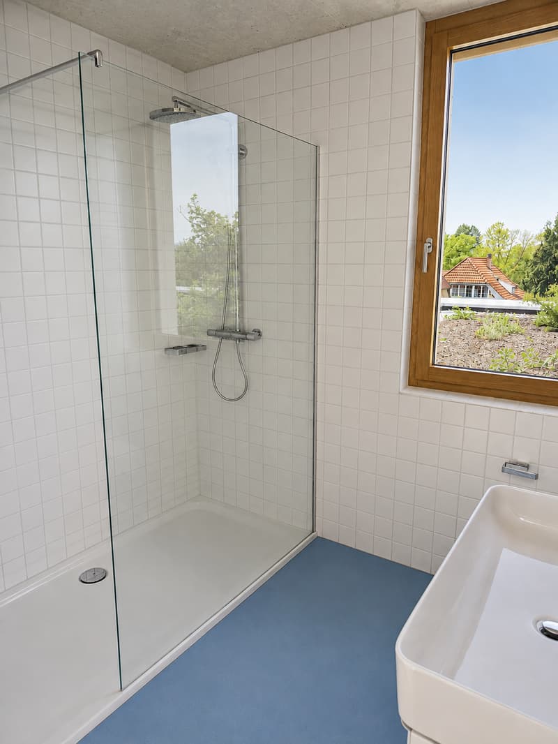 Attraktive 3½-Zimmer Attikawohnung mit grosser Loggia und Terrasse (9)