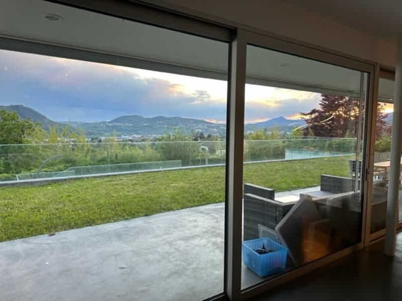 «Villa di prestigio, con piscina salata e vista aperta» (7)