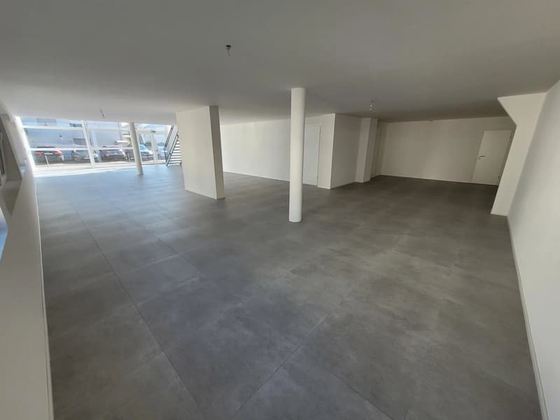 Duplex commercial neuf et aménagé (4)