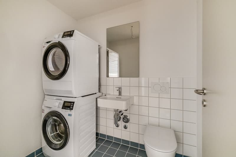 Gäste-WC mit Waschturm