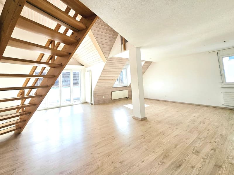 schöne 5.5 - Zimmer Maisonettewohnung (7)