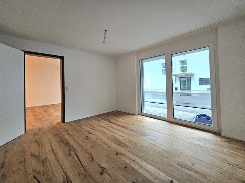 Moderne 2.5 Zimmerwohnung Parterre "Neubau" (6)