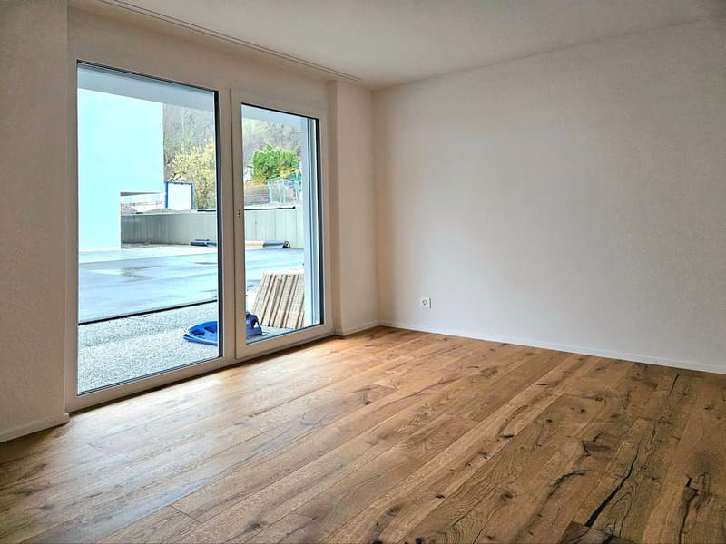 Moderne 2.5 Zimmerwohnung Parterre "Neubau" (5)