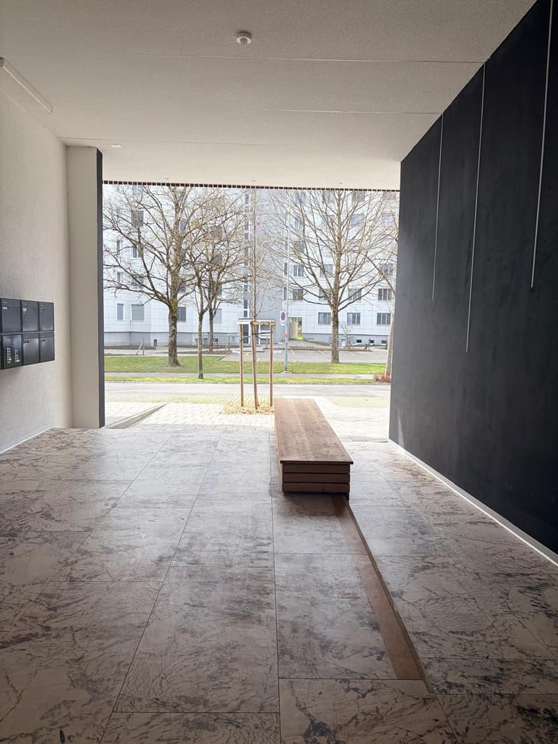 Luxuriös mit Wintergarten, 2 Ged.sitzplätze, 2 Terrassen & Swimingpool (11)