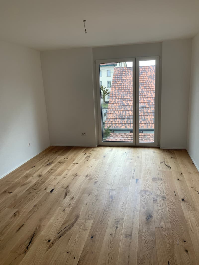 Super schöne Gartenwohnung mit Wintergarten. (16)