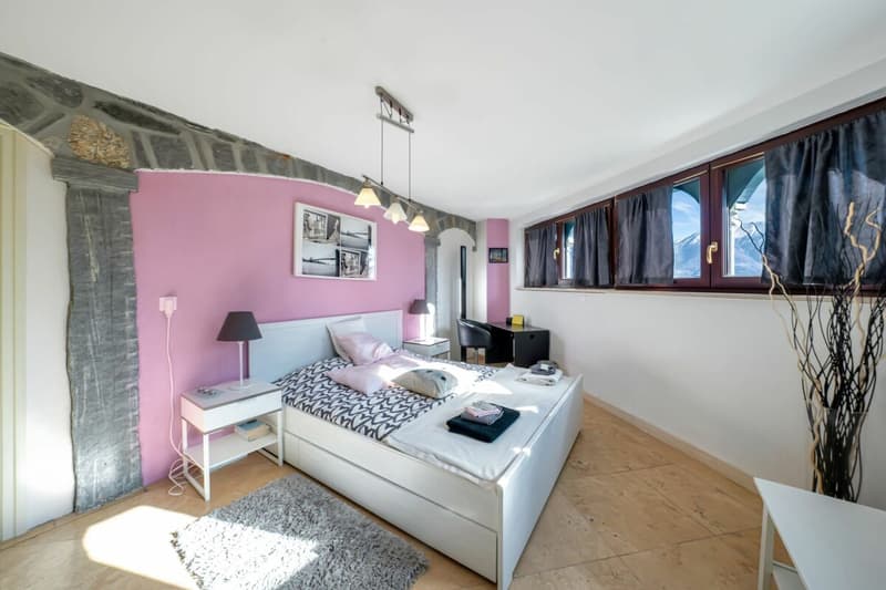 Brione sopra Minusio - Grosse Villa mit Pool (12)