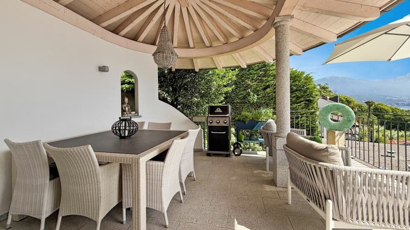 Brissago - Moderne Villa mit Aufzug und Innenpool (6)